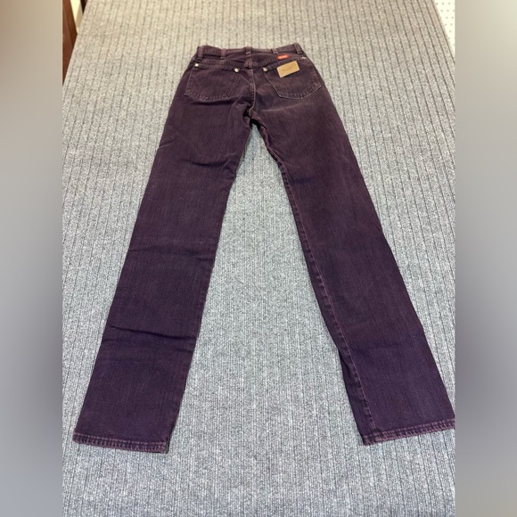 Vintage Wrangler Plum Colored Jeans - Picture 7 of 8